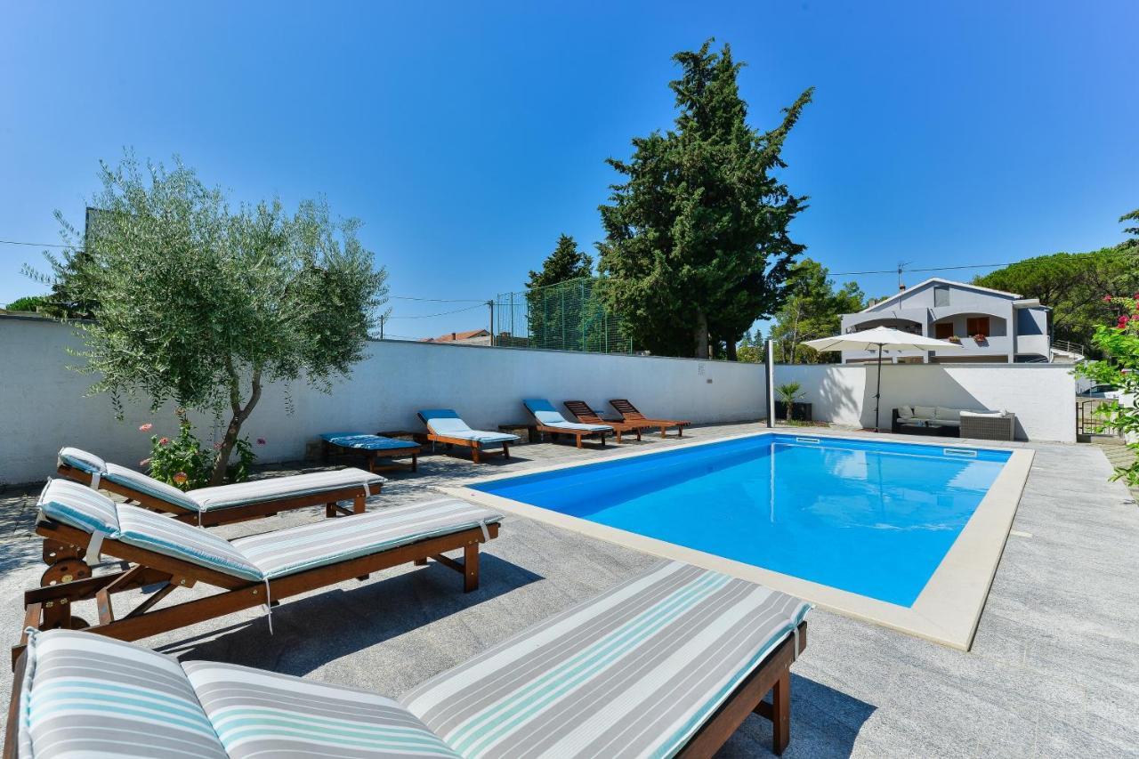 Family Friendly Apartments With A Swimming Pool Zadar - 18098 מראה חיצוני תמונה