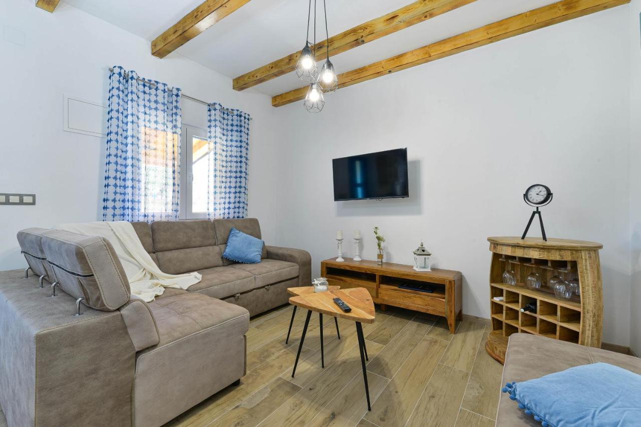 Family Friendly Apartments With A Swimming Pool Zadar - 18098 מראה חיצוני תמונה